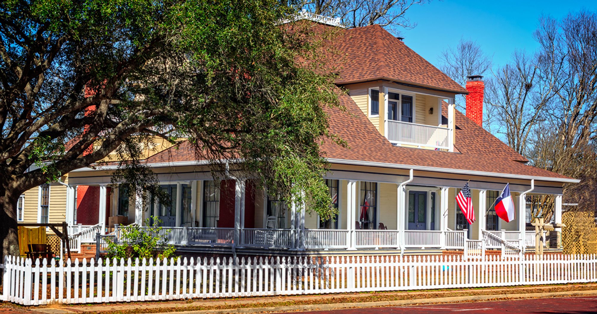 Kennedy Manor B&B - Image 1