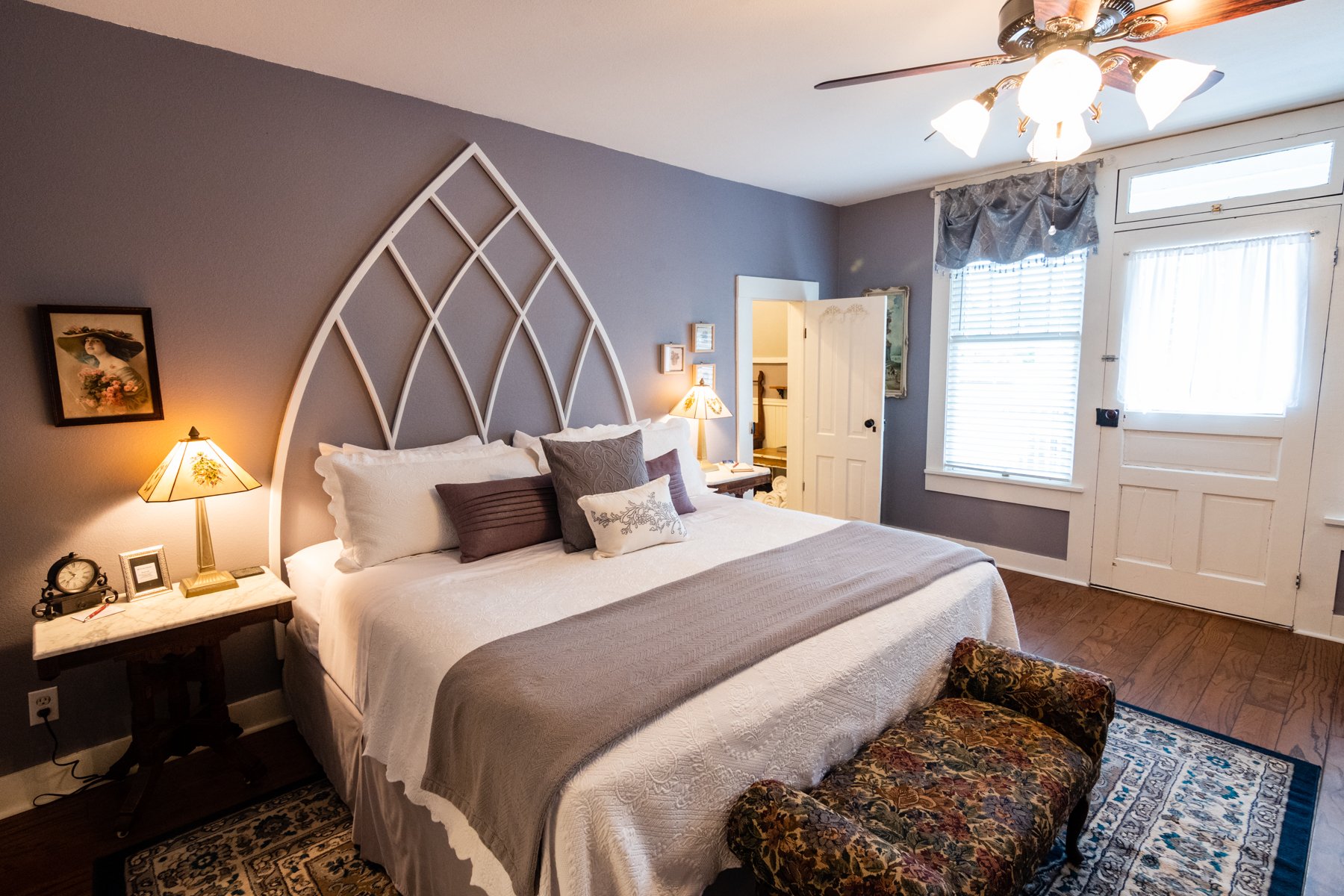 Kennedy Manor B&B - Image 3